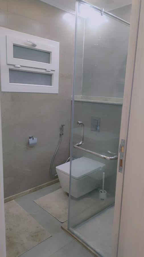 Zamalek Two-Bedroom Apartement Nile View Cairo Exterior photo